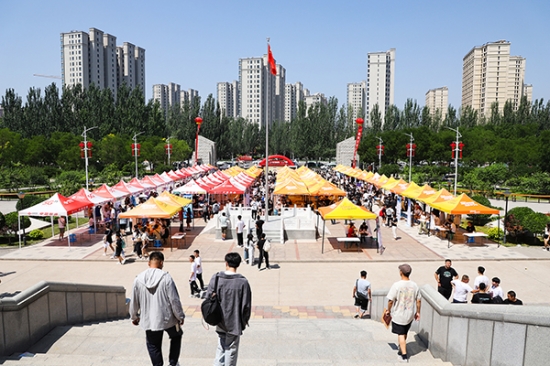 护航就业路 建功新时代 | best365成功举办2023年校园双选会