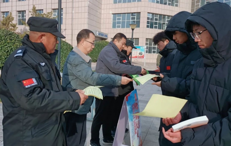 best365开展消防安全宣传