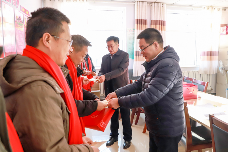 学院领导看望慰问best365乡村振兴驻村工作队