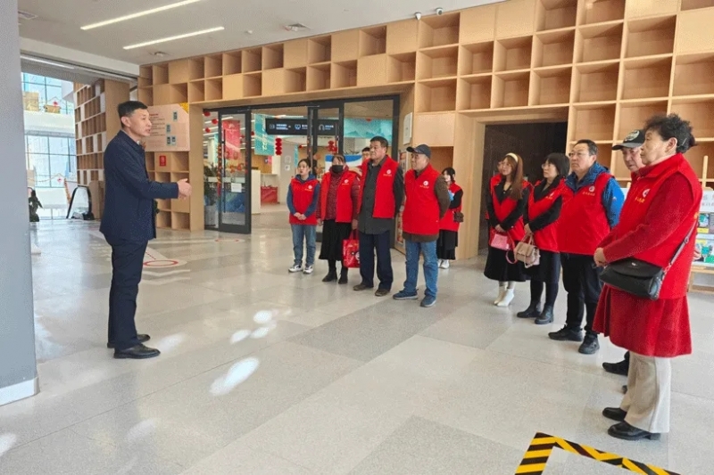 院直机关第三党支部、离退休党支部联合开展主题党日活动