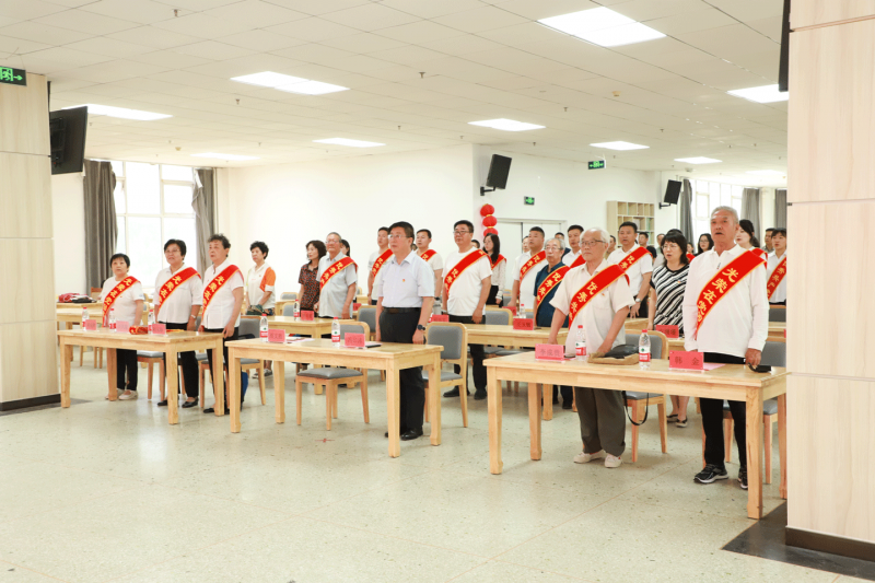 学院隆重举行“光荣在党50年”授章仪式