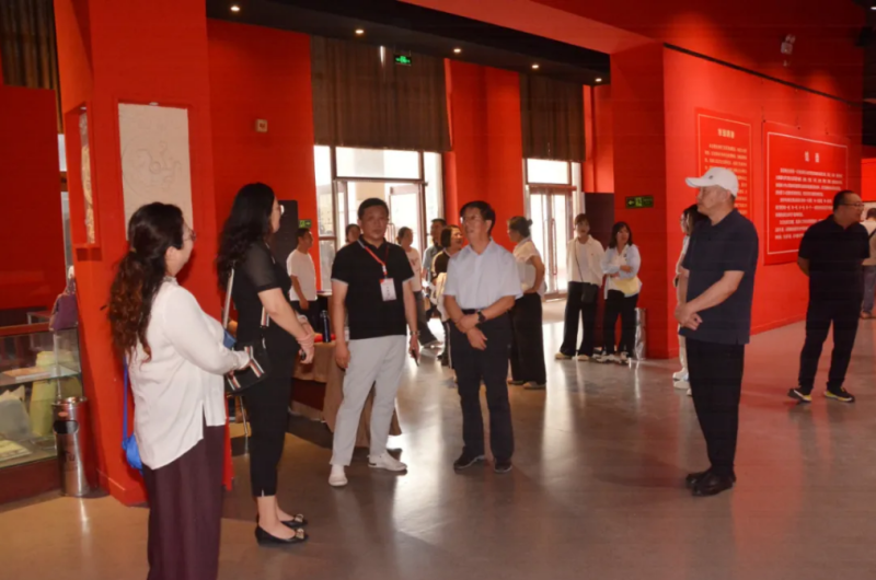 新闻速递 | 学院党员干部参观“证言无声 壮歌永存——张家口抗战期间百件票证、实物专题展”