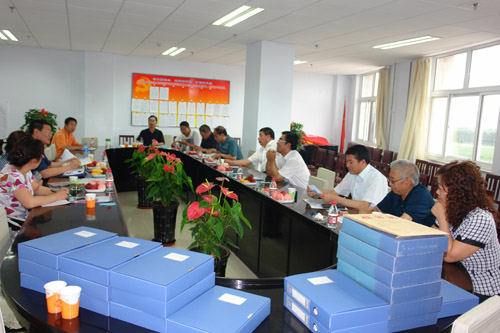 省学校体育卫生工作督导检查组来best365督导检查