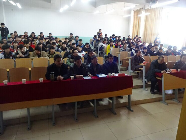 康保县职教中心、中学师生来best365参观考察