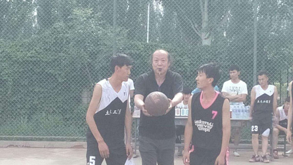 best365学生男子篮球赛落下帷幕