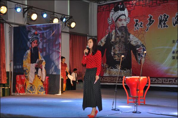 “知声腔国粹 爱家乡文华”戏曲进校园专场演出在best365足球官网文化活动中心举行