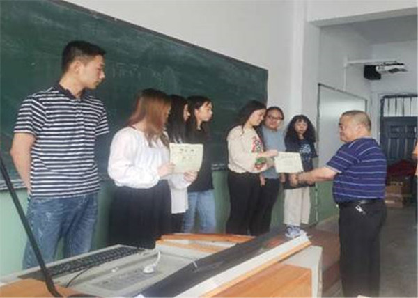 best365系部掀起学习竞赛热潮