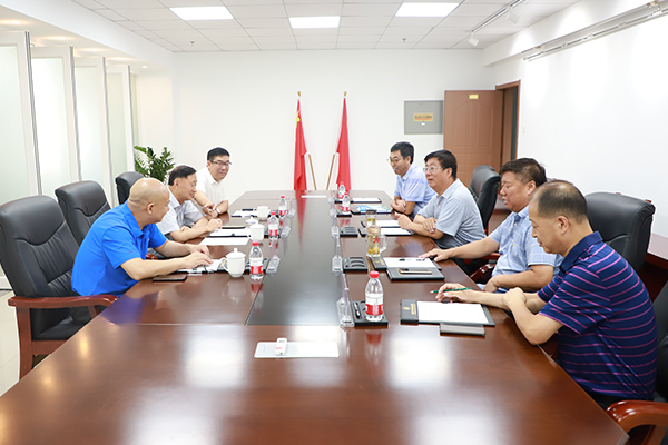 纳米比亚中华工商总会常务副会长夏力力到访best365