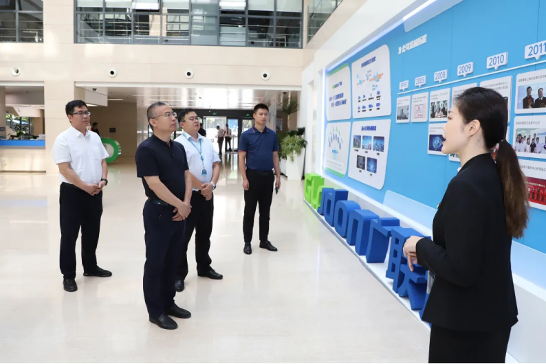 院长王立军赴北京部分相关企业进行考察交流