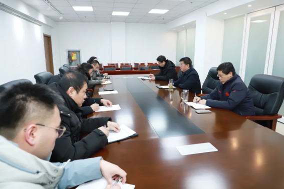 相约冬奥——扛红旗、当先锋 | 党委书记冯印涛就强化校园疫情防控工作提出要求