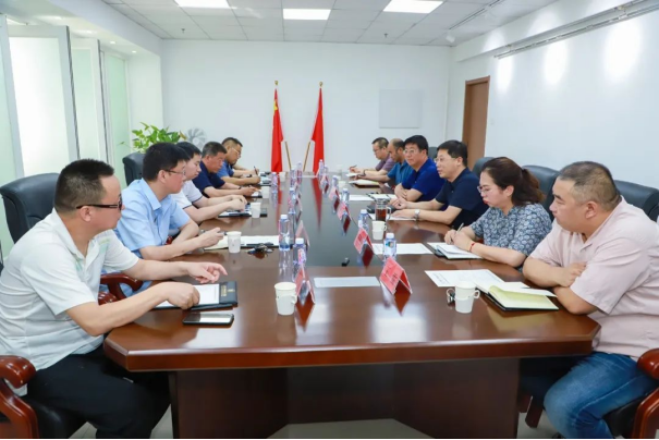 张家口新闻传媒集团党委书记、董事长刘永刚一行到best365交流考察