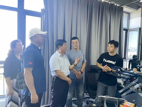 党委书记冯印涛赴北动漫（河北）网络科技有限公司考察调研