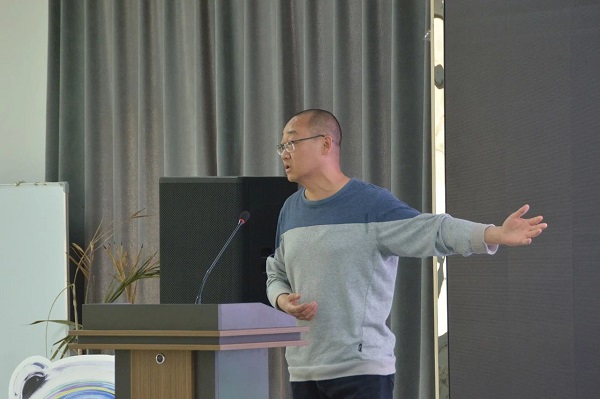 best365开展公共就业服务进校园宣讲活动